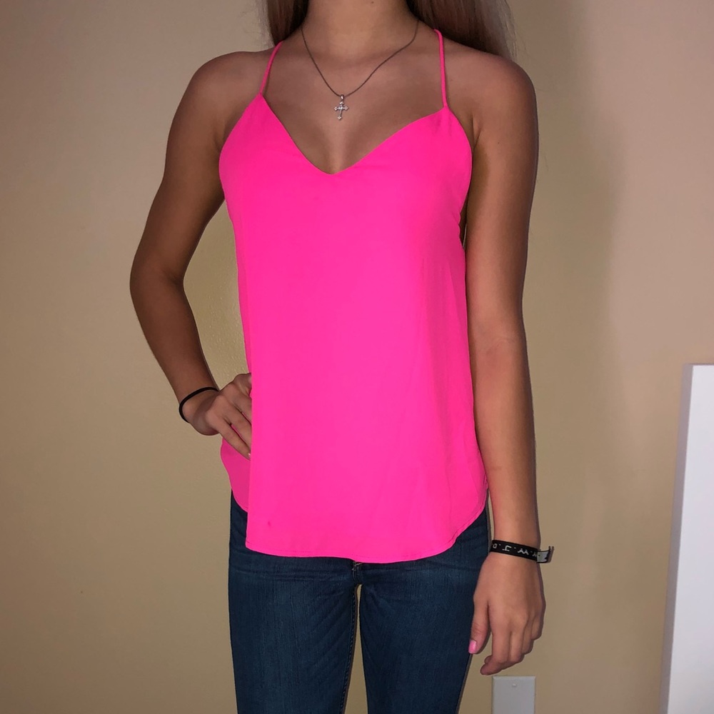 Pink tank top